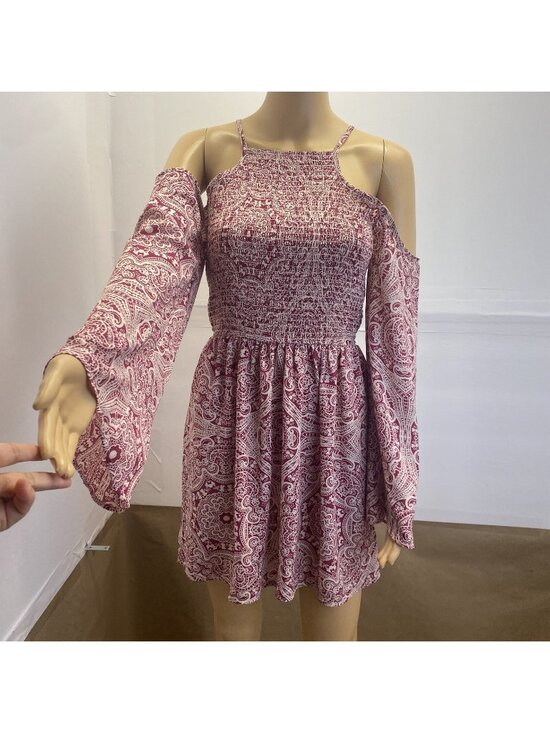 Mi Ami Dresses & Skirts - Mi Ami Women’s Smocked Open Shoulder Dress Deep Pink Small Mini Summer Used